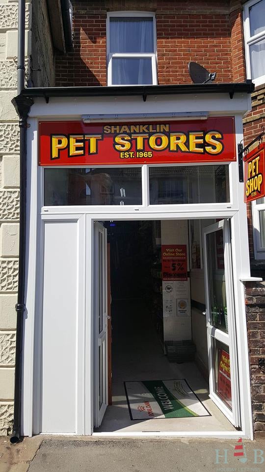Shanklin Pet Store